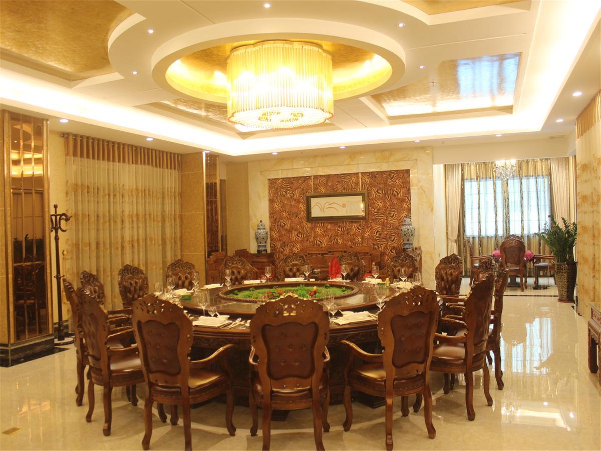 Vienna International Hotel Shanghai Baoshan Pangu Road 외부 사진