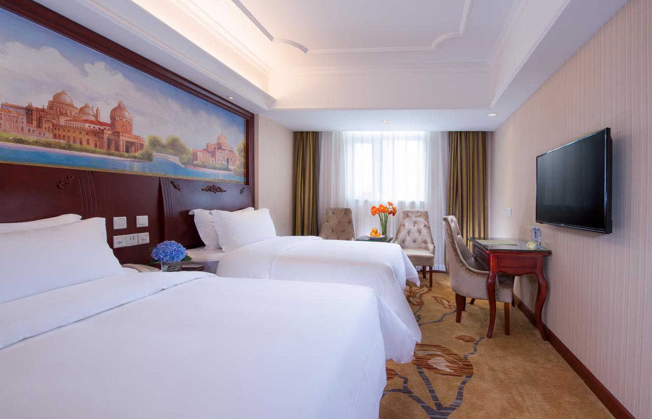 Vienna International Hotel Shanghai Baoshan Pangu Road 외부 사진